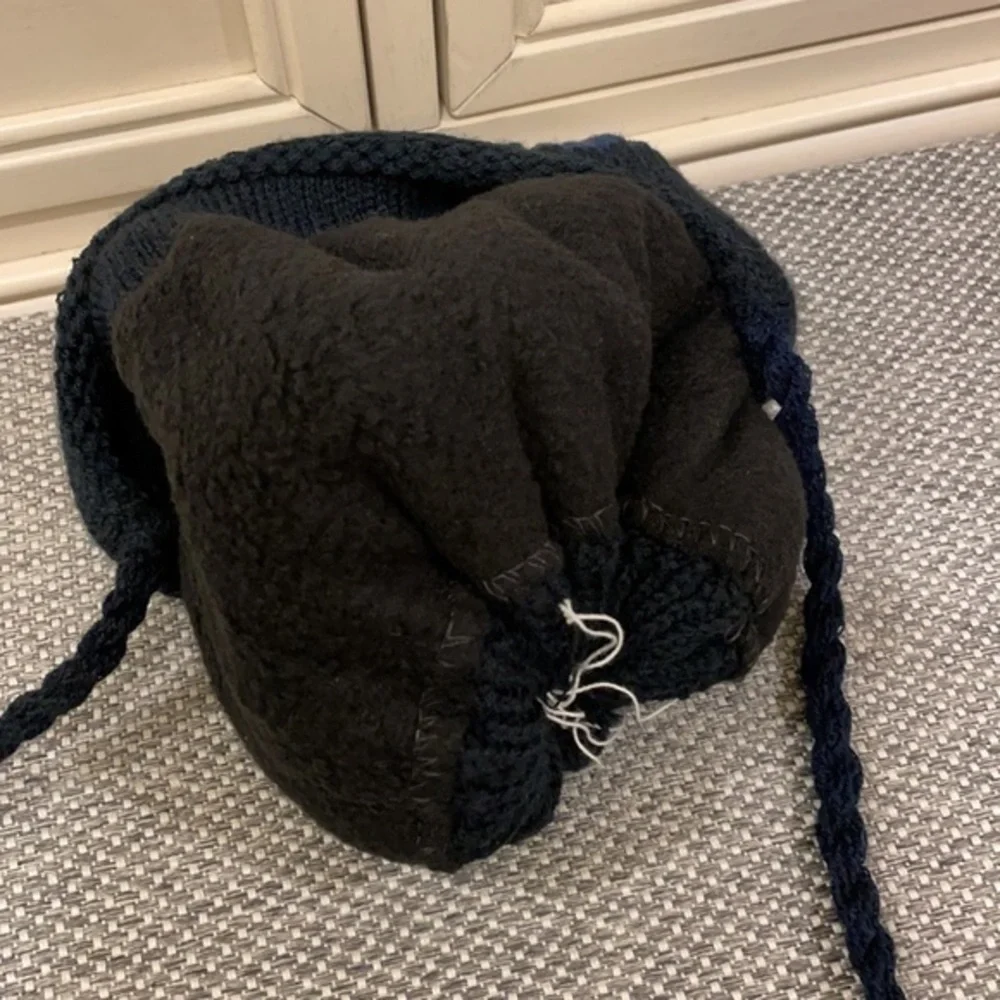 Pom Pom Hat